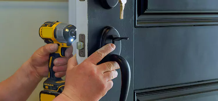 Locksmith Emergency Service Elmhurst